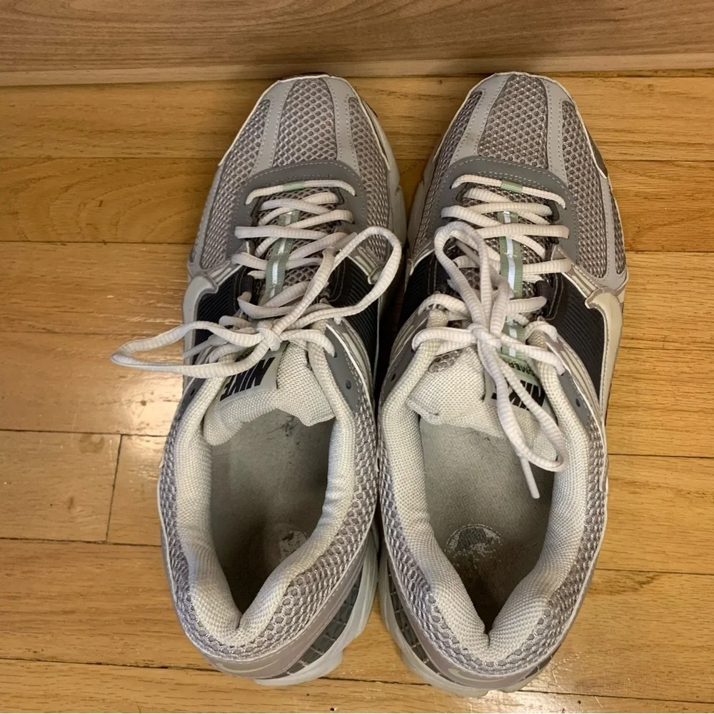 Nike Zoom Vomero 5 Grey Women's Sneakers - Size 13